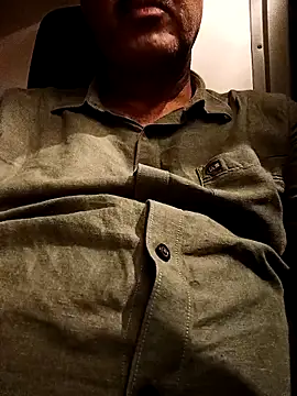 moonflower25 online show from April 21, 3:28 pm