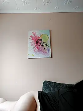 BlacReign online show from September 26, 12:20 pm