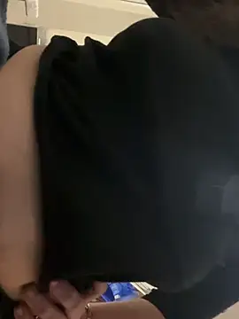 Curvysapphire online show from April 28, 11:54 pm