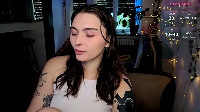 dorfmatratze   online show from October 2, 7:04 am