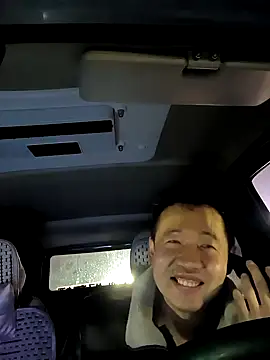 huanhuanaaaaa online show from March 1, 10:28 am