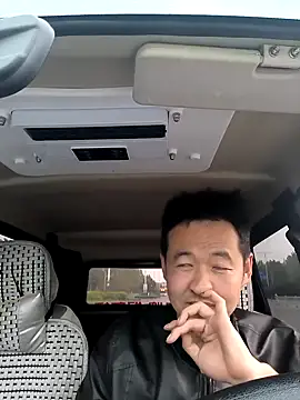 huanhuanaaaaa online show from April 16, 10:05 am