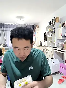 huanhuanaaaaa online show from April 21, 4:52 am