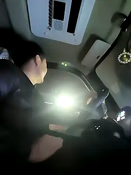 huanhuanaaaaa online show from April 22, 1:01 pm