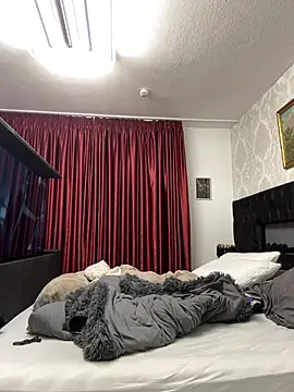 Emilia Mausi online show from February 3, 7:19 pm