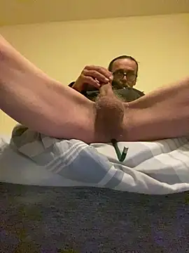 GoofyHoard online show from April 5, 8:28 pm