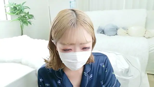 Rina 72 online show from June 9, 6:25 am