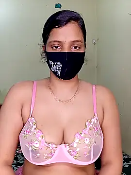 Rose-luckey online show from December 4, 12:36 pm