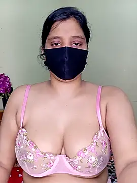 Rose-luckey online show from April 7, 6:08 pm