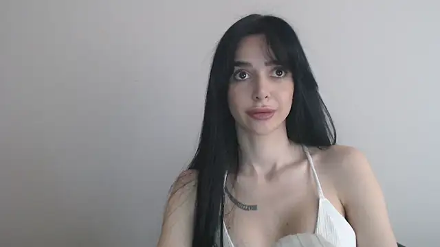 gglingeriee online show from April 21, 10:10 am