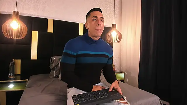 Lucio  Fox online show from March 27, 11:32 am