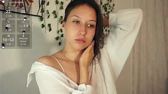 Snapshot of BeckyBurgh chatting on September 16, 6:42 pm BeckyBurgh online show from September 16, 6:42 pm