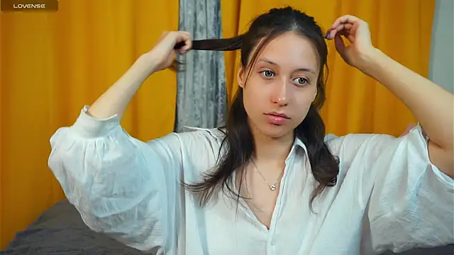 Snapshot of BeckyBurgh chatting on October 14, 6:31 pm BeckyBurgh online show from October 14, 6:31 pm