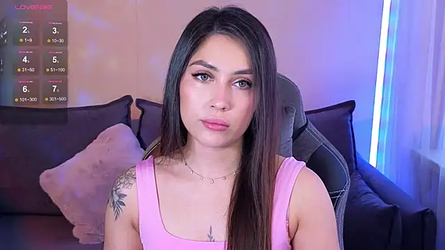 CarolineGuthrie online show from October 3, 11:40 am