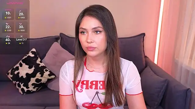 CarolineGuthrie online show from December 2, 2:12 pm