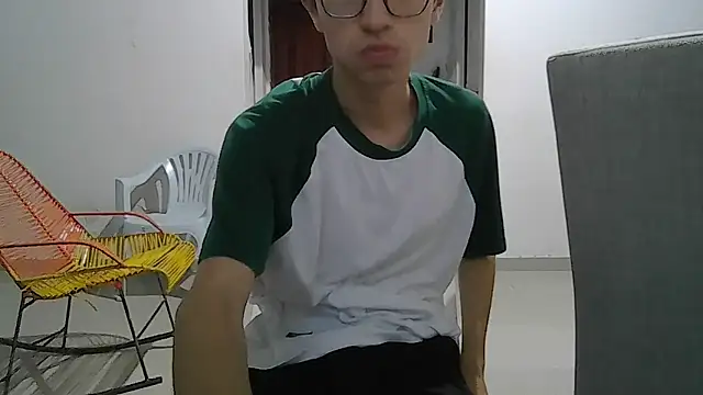 Kevintdx online show from March 26, 2:28 am