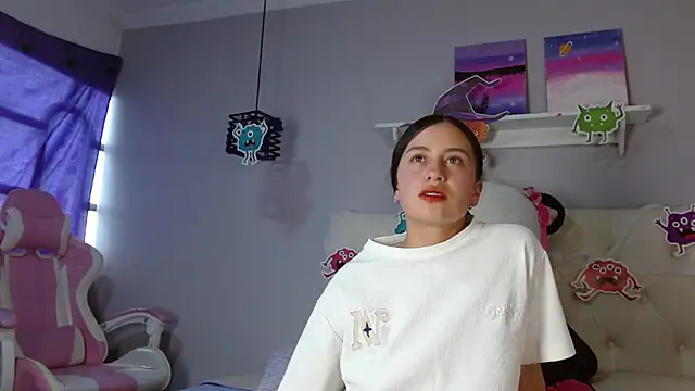 Zaaida  online show from November 1, 3:47 pm