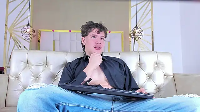 Snapshot of SEXYBOY_VC chatting on October 23, 12:48 pm SEXYBOY VC online show from October 23, 12:48 pm