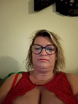 Delphineben online show from January 14, 6:57 pm