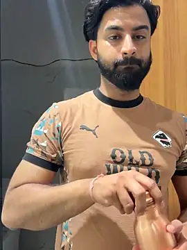 hottestboy03 online show from February 18, 8:49 pm