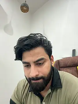 hottestboy03 online show from May 11, 5:32 pm