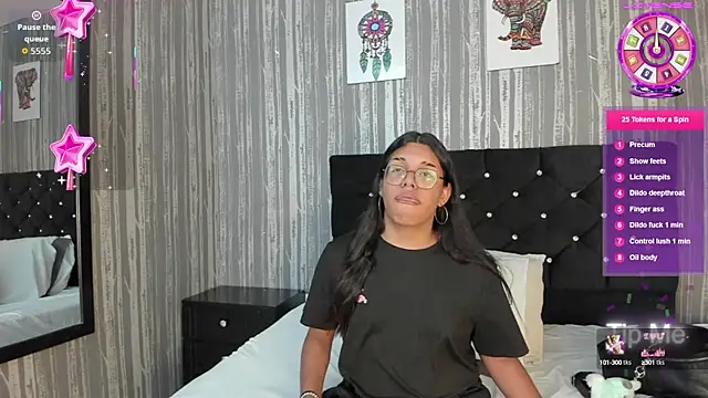 Snapshot of Hailey_johnsonn chatting on September 21, 4:41 pm Hailey johnsonn online show from September 21, 4:41 pm