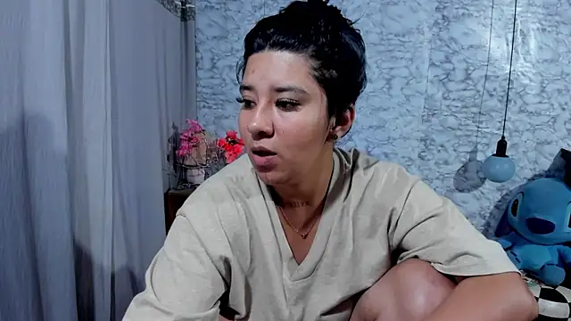 Snapshot of Shaden_11 chatting on October 10, 10:20 pm Shaden 11 online show from October 10, 10:20 pm