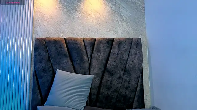 Miagomezx online show from February 11, 8:25 pm