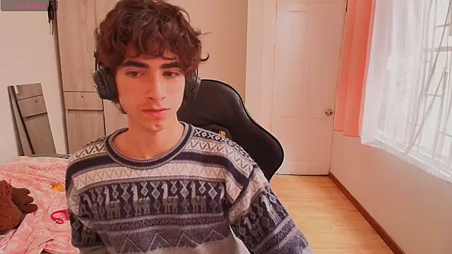 Snapshot of Nude_Boy18 chatting on September 8, 6:29 pm Nude Boy18 online show from September 8, 6:29 pm