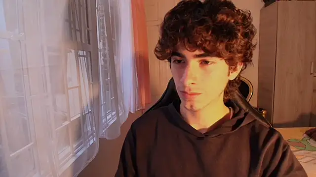 Snapshot of Nude_Boy18 chatting on October 10, 9:36 pm Nude Boy18 online show from October 10, 9:36 pm