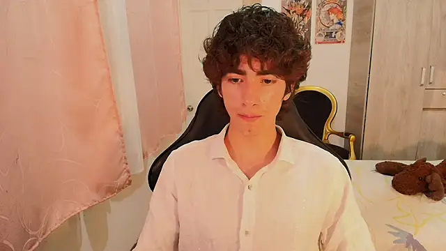 Snapshot of Nude_Boy18 chatting on October 22, 11:48 pm Nude Boy18 online show from October 22, 11:48 pm