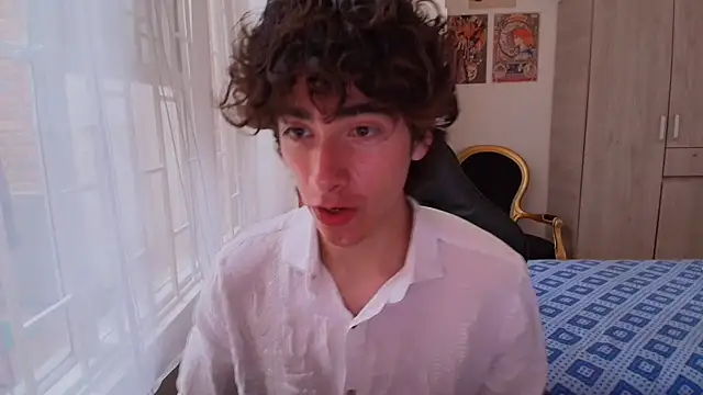 Snapshot of Nude_Boy18 chatting on October 30, 7:36 pm Nude Boy18 online show from October 30, 7:36 pm