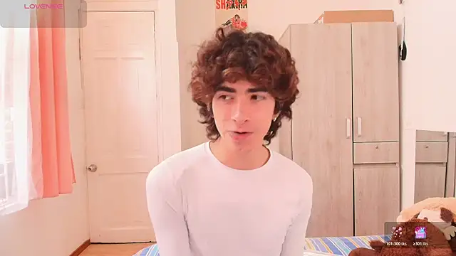 Snapshot of Nude_Boy18 chatting on November 26, 3:57 pm Nude Boy18 online show from November 26, 3:57 pm