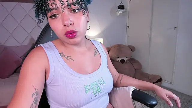 momo ayasse online show from November 10, 9:58 pm