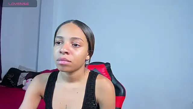 yumi hanna online show from March 19, 1:09 am