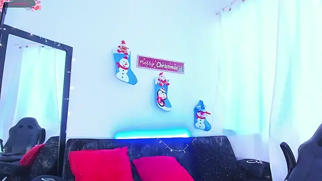 isabellaho1317 online show from December 16, 8:47 pm