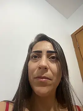 lucioliveira online show from March 1, 2:57 am