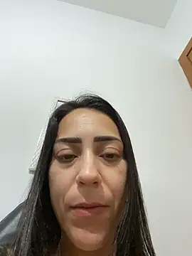 Snapshot of lucioliveira chatting on May 7, 10:42 am lucioliveira online show from May 7, 10:42 am