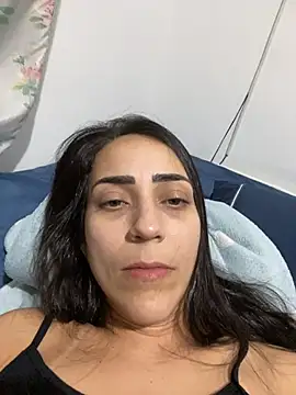 Snapshot of lucioliveira chatting on May 21, 7:21 pm lucioliveira online show from May 21, 7:21 pm