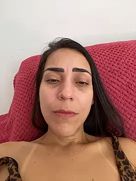 Snapshot of lucioliveira chatting on May 22, 12:55 pm lucioliveira online show from May 22, 12:55 pm