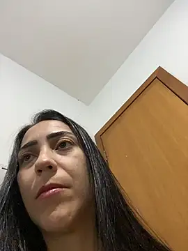 Snapshot of lucioliveira chatting on July 4, 2:56 pm lucioliveira online show from July 4, 2:56 pm