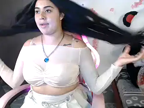 sophiadaza666 online show from April 19, 11:40 pm