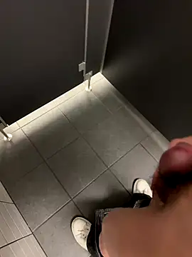 nikubenki6 online show from December 3, 1:09 pm