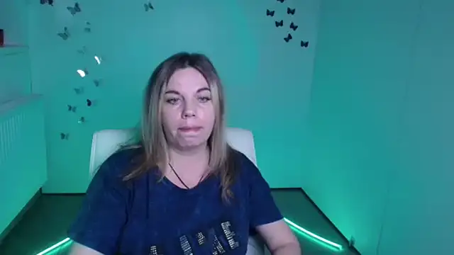 Snapshot of Jessica_Amore chatting on September 19, 5:35 pm Jessica Amore online show from September 19, 5:35 pm