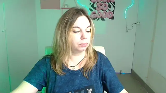 Snapshot of Jessica_Amore chatting on October 15, 5:40 am Jessica Amore online show from October 15, 5:40 am