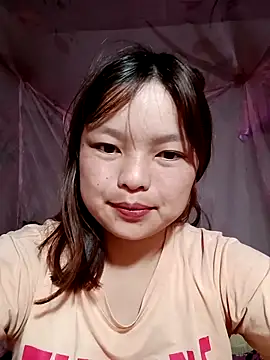 Snapshot of XoiXoi232 chatting on September 23, 2:20 pm XoiXoi232 online show from September 23, 2:20 pm