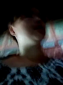 Snapshot of XoiXoi232 chatting on September 25, 3:32 am XoiXoi232 online show from September 25, 3:32 am
