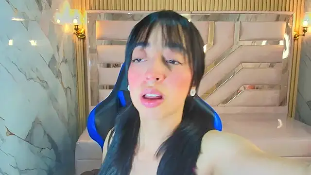 Snapshot of zoe_r_ chatting on September 21, 3:08 am zoe r online show from September 21, 3:08 am