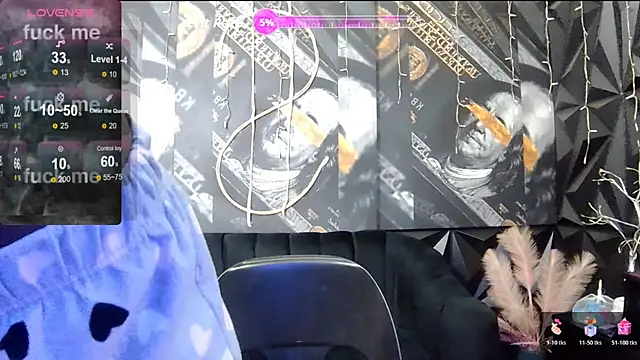 Snapshot of Lilmisbaddyxxx chatting on November 8, 8:07 pm Lilmisbaddyxxx online show from November 8, 8:07 pm