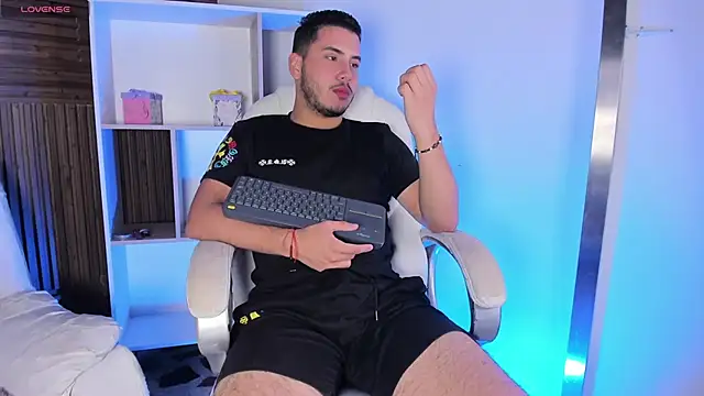 Axel grey  online show from November 4, 12:37 pm